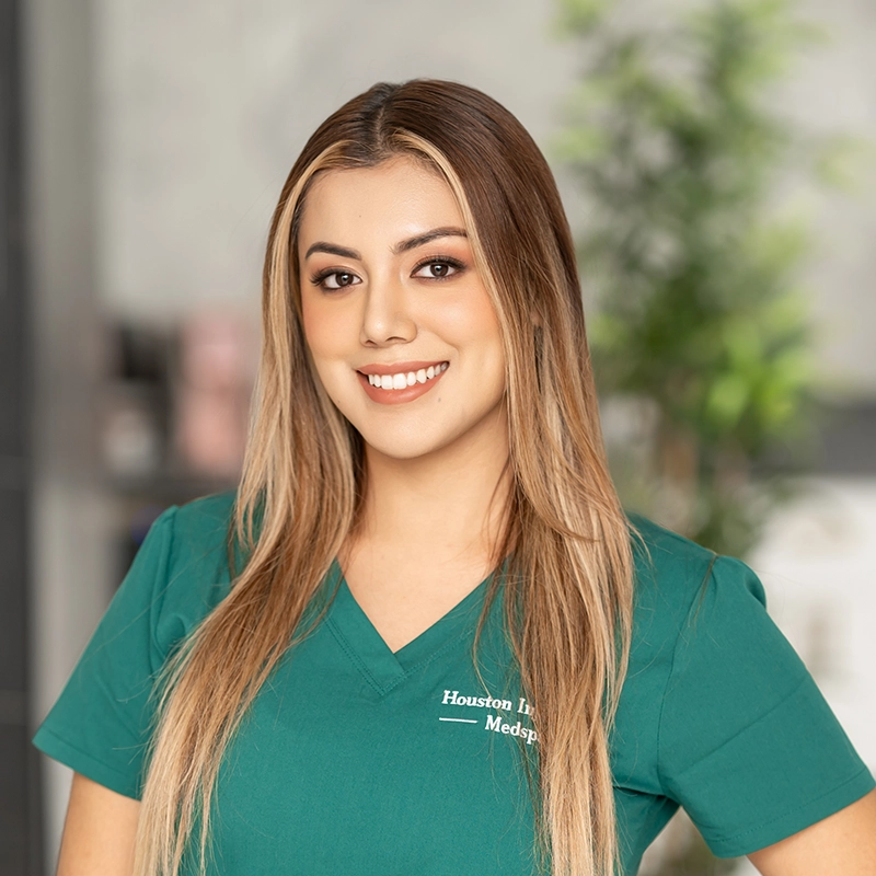 Elaina Saavedra - Esthetician